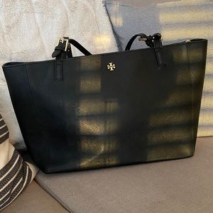 Tory Burch Leather York Buckle Laptop Tote